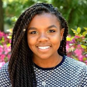 Meet your Posher, Candace